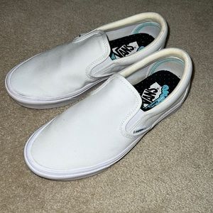 White Vans with “Comfy Cush” insoles